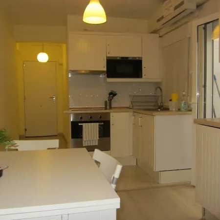 Apartment Jesus Gran Poder 73 *